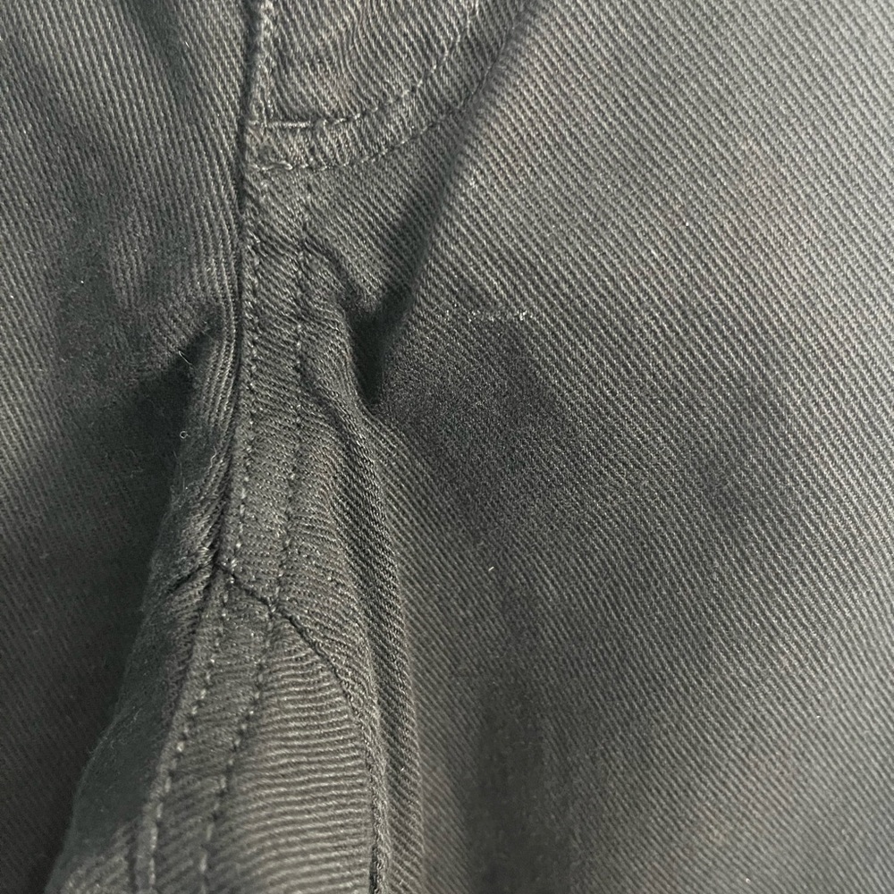 Aritzia TNA black denim jeans size 2 - Picture 3 of 7
